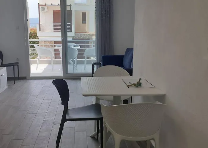 Sunset Thalassa View Flat *